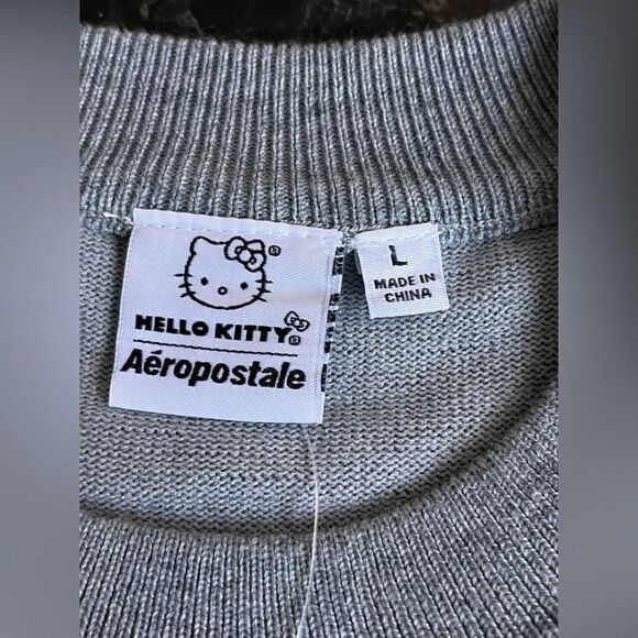 Women's Hello Kitty Snowman & Snowflakes Sweater Knit Cotton Winter Gray - Picture 3 of 10